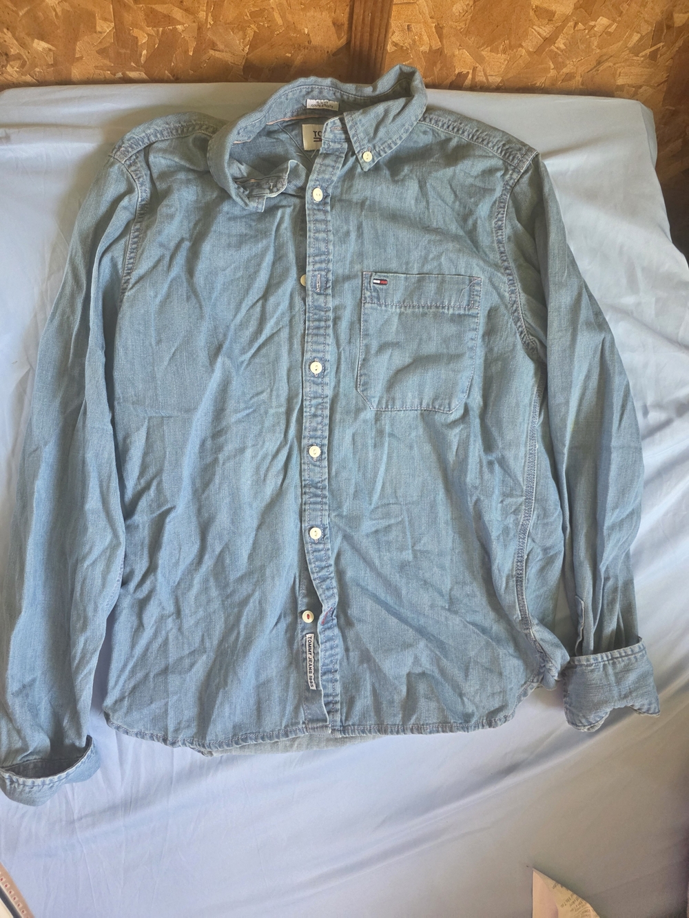 Tommy Hilfiger Light Blue Denim Button-Down Shirt - Women